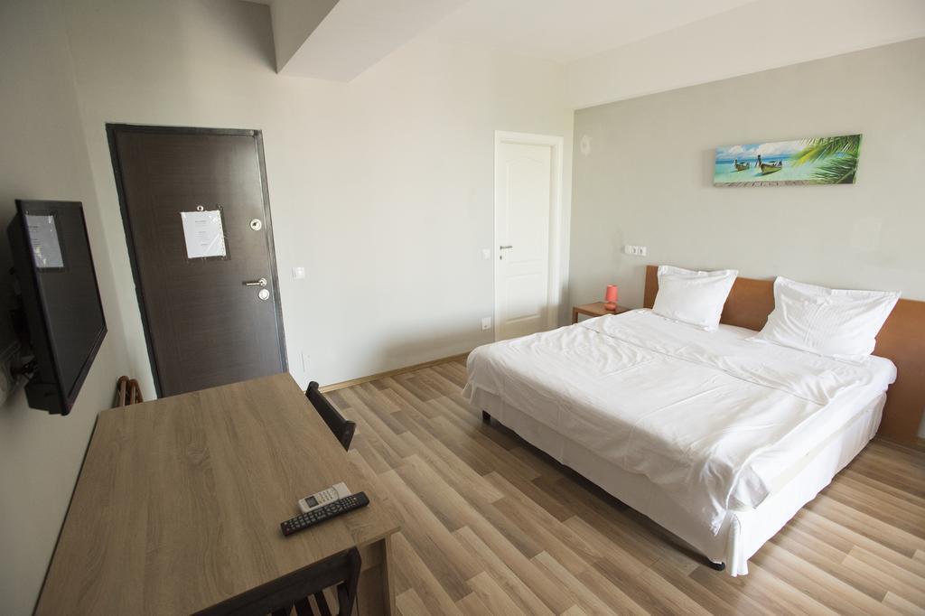 Heights Accommodation Bucharest Exterior photo